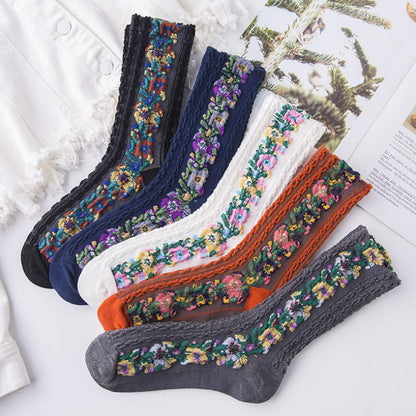 🔥(5 pairs)Vintage Embroidered Floral Socks