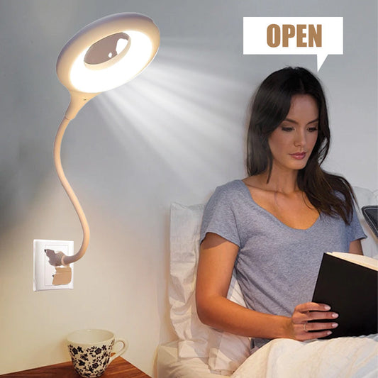 Voice-controlled LED USB lamp